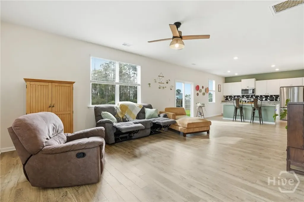 641 Timberland Circle Richmond Hill GA 31324