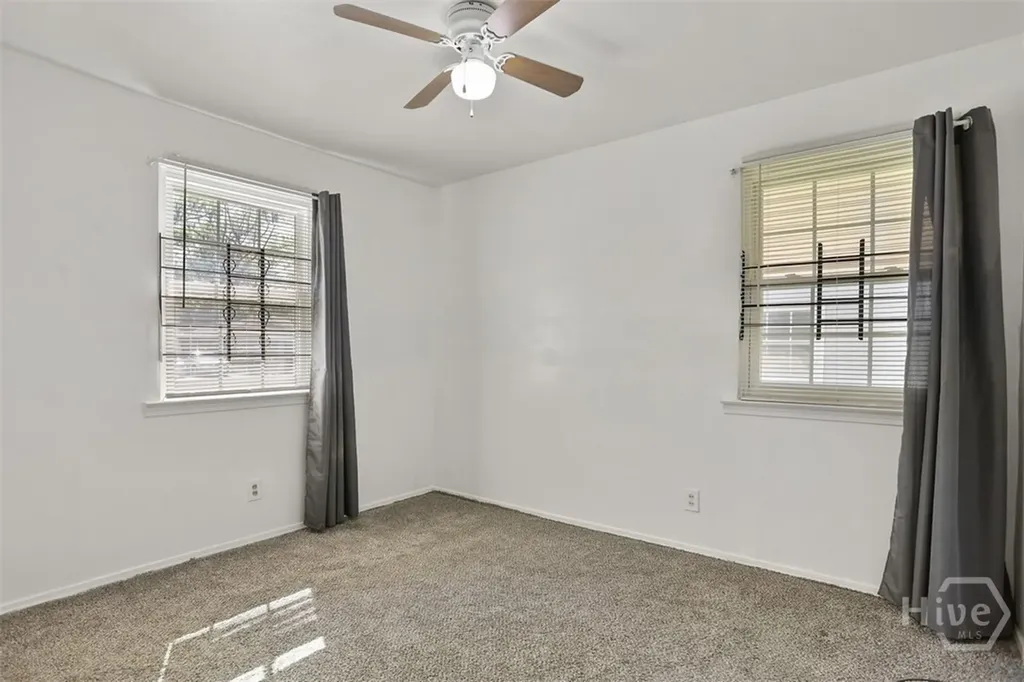 2444 E 39th Street Savannah GA 31404