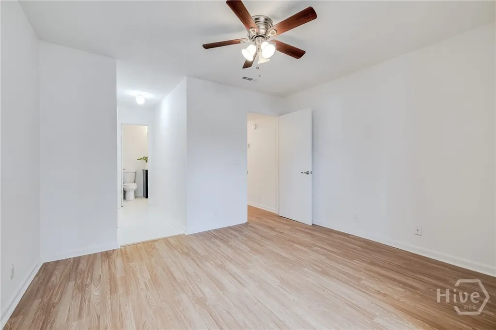 102 Oyster Shell Road Savannah GA 31410