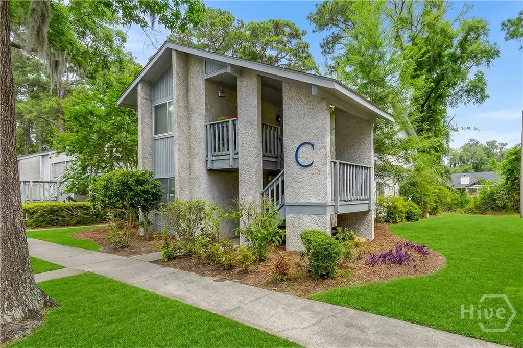 102 Oyster Shell Road Savannah GA 31410