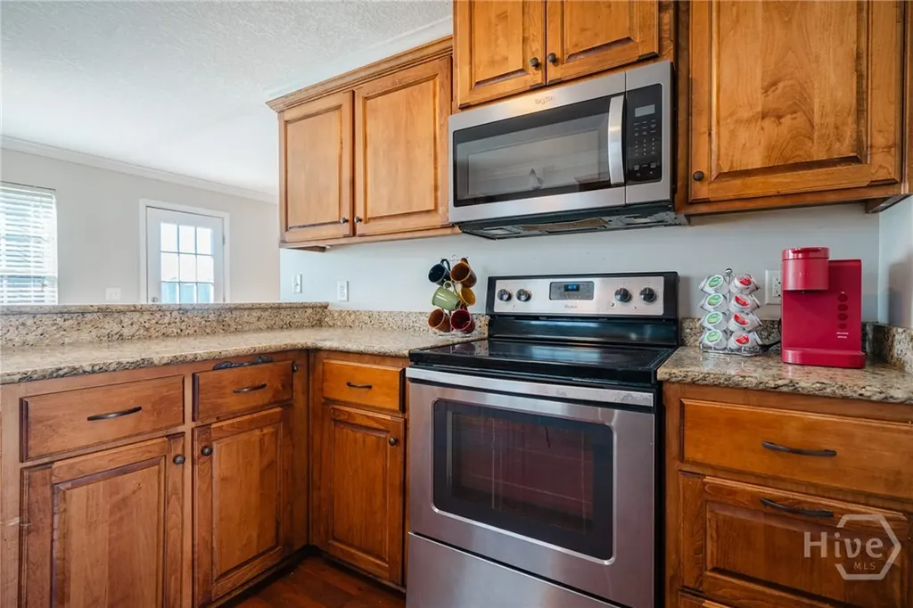 639 Amhearst Row Hinesville GA 31313