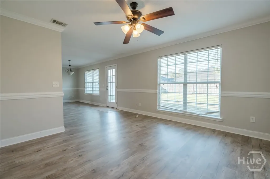 639 Amhearst Row Hinesville GA 31313