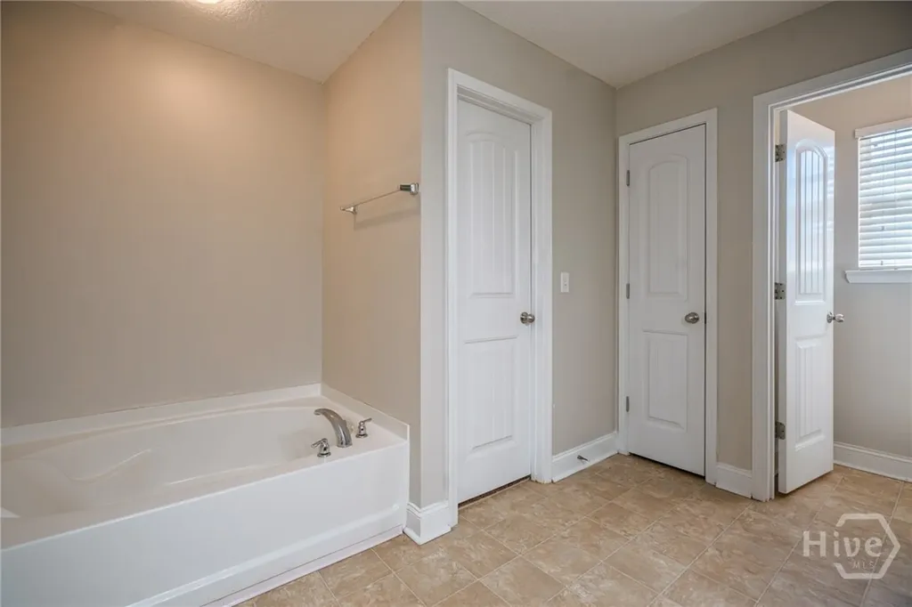 639 Amhearst Row Hinesville GA 31313