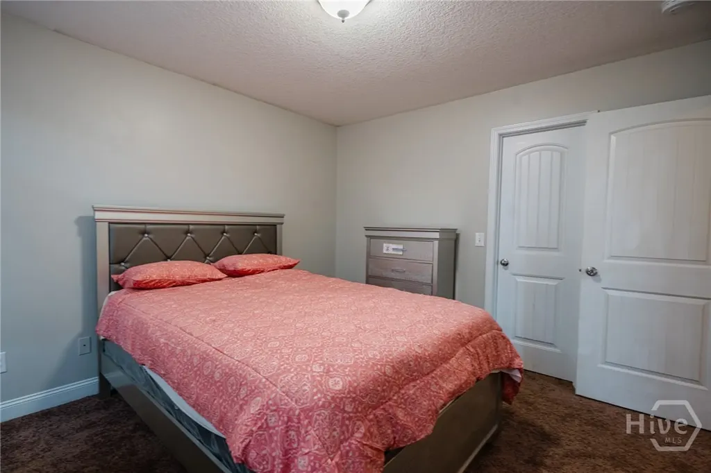 639 Amhearst Row Hinesville GA 31313