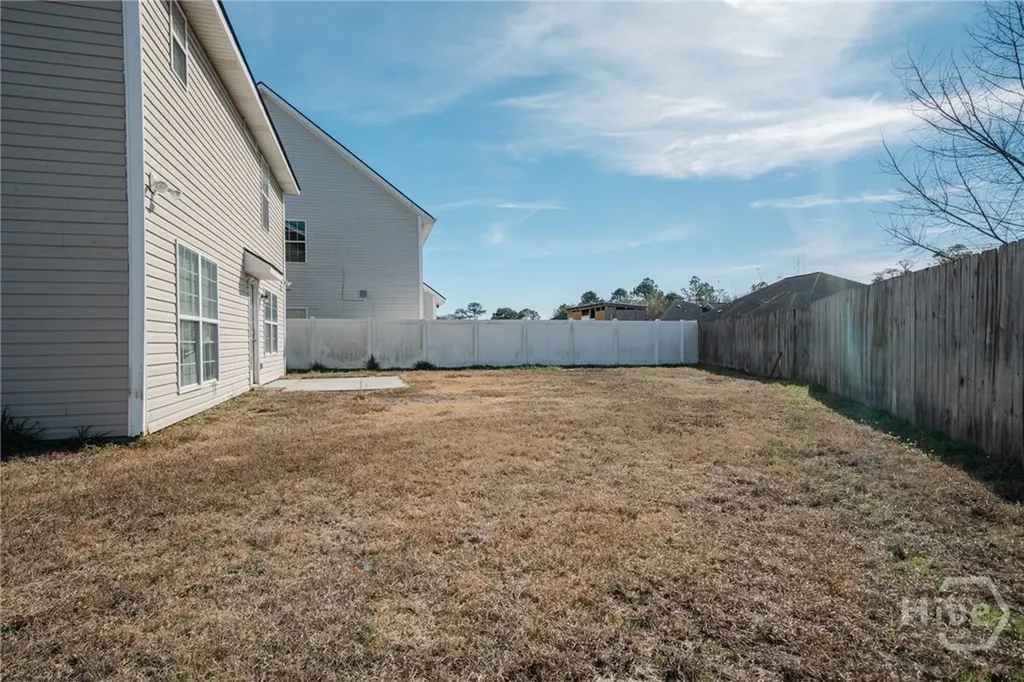 639 Amhearst Row Hinesville GA 31313