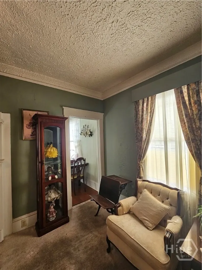 906 E 38th Street Savannah GA 31401