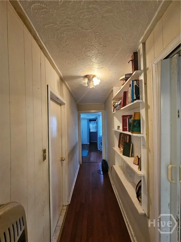 906 E 38th Street Savannah GA 31401