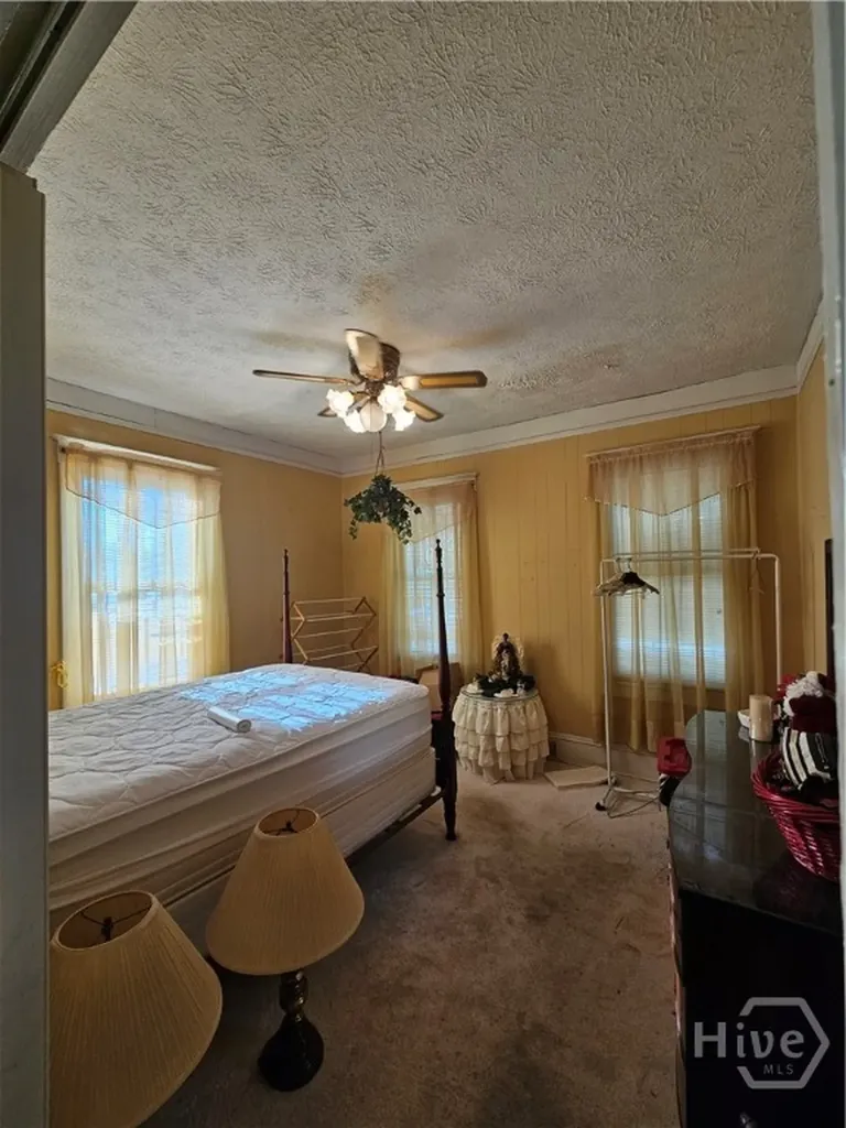 906 E 38th Street Savannah GA 31401