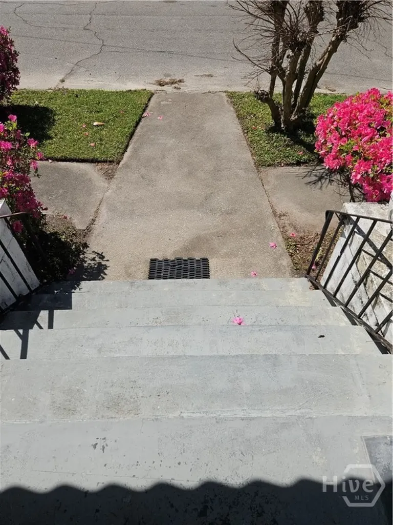 906 E 38th Street Savannah GA 31401