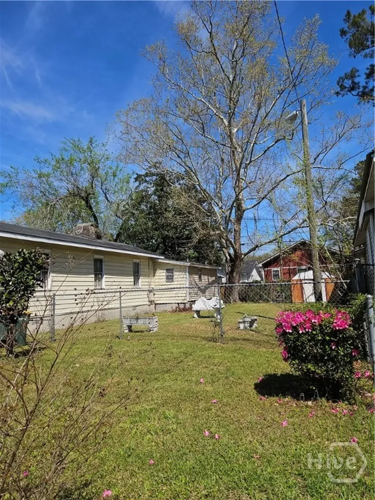 906 E 38th Street Savannah GA 31401