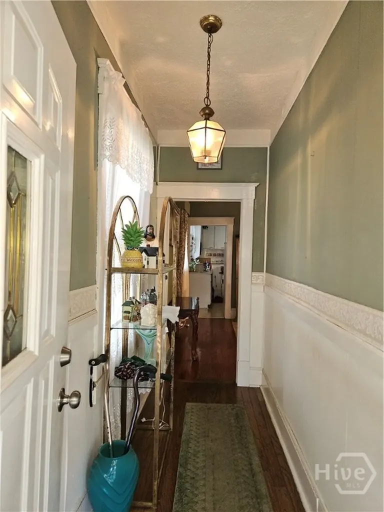 906 E 38th Street Savannah GA 31401