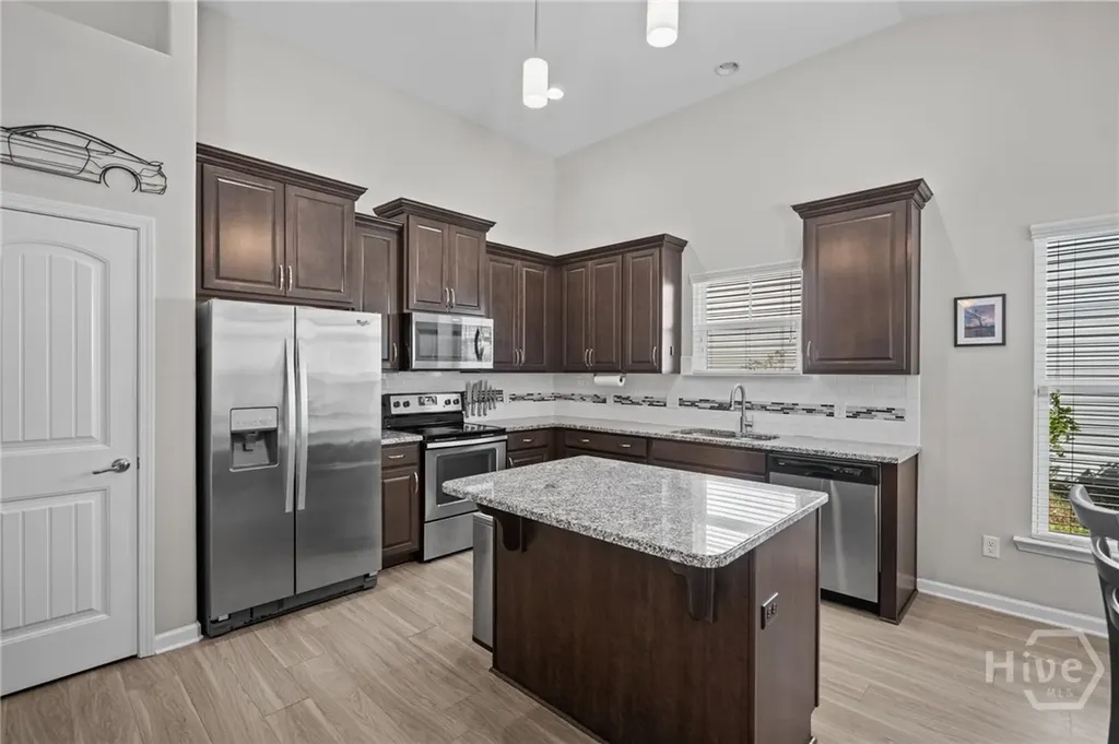 97 Crystal Lake Drive Savannah GA 31407