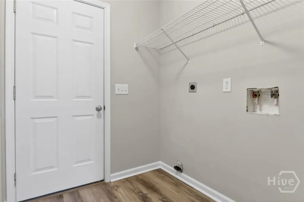 112 W Tahoe Drive Savannah GA 31405