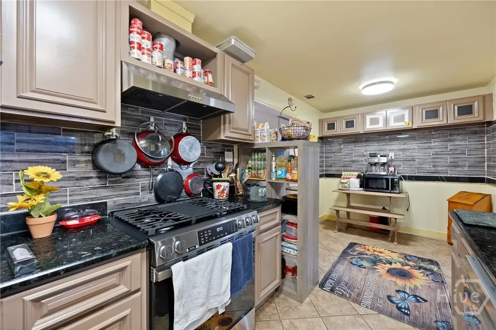 5906 Garrard Avenue Savannah GA 31405