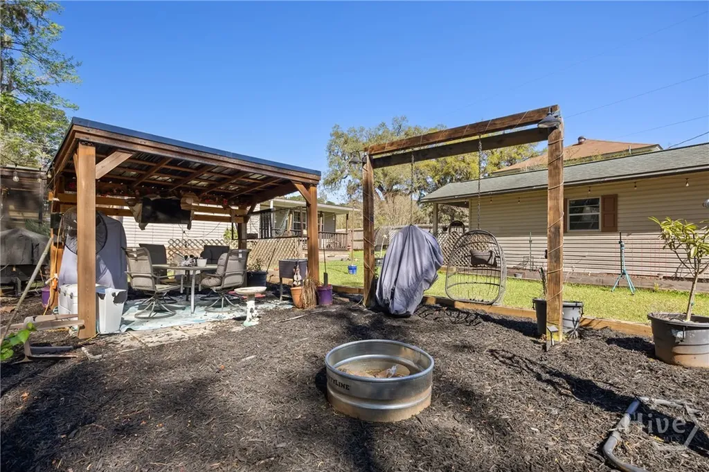 5906 Garrard Avenue Savannah GA 31405