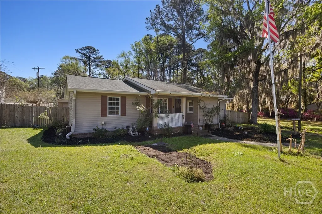 5906 Garrard Avenue Savannah GA 31405