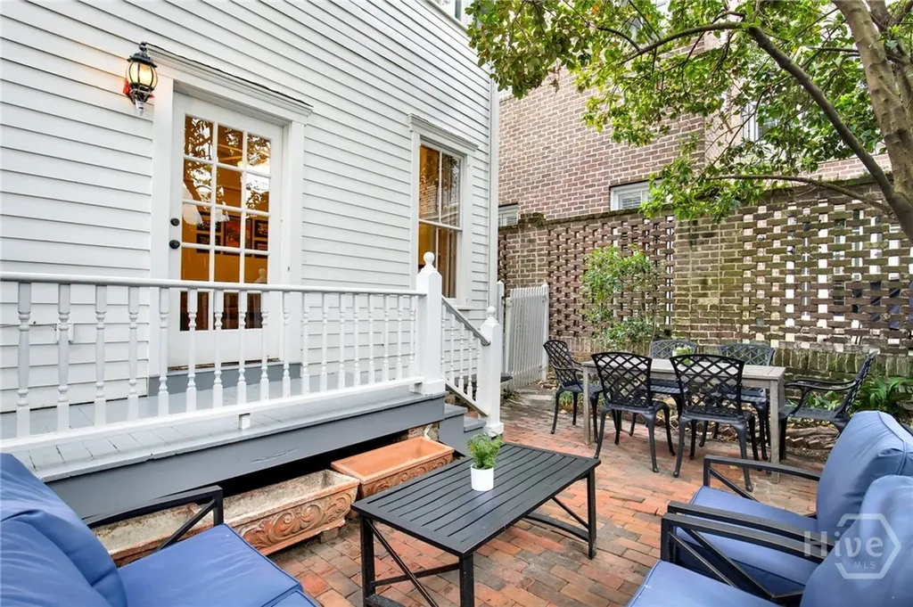 520 E Bryan Street Savannah GA 31401
