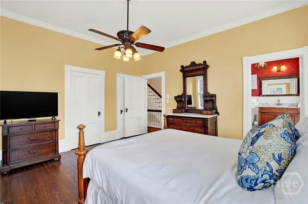 520 E Bryan Street Savannah GA 31401