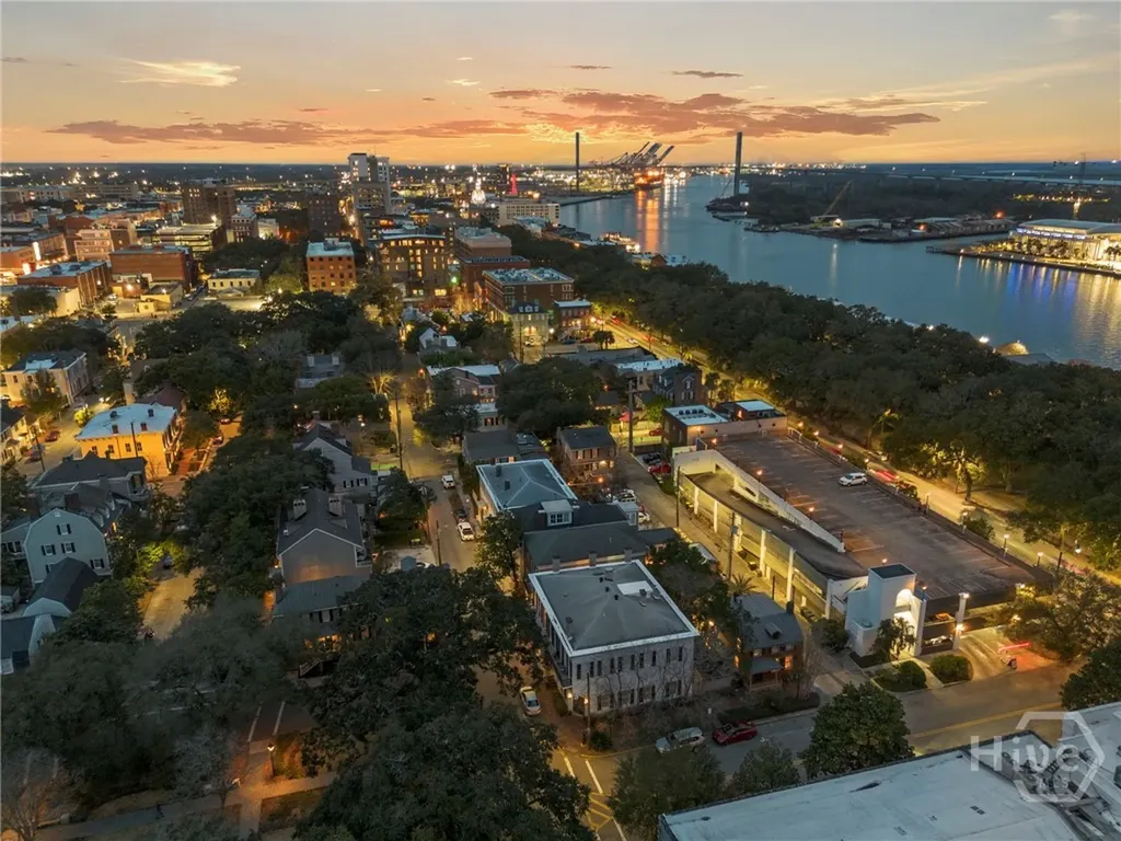 520 E Bryan Street Savannah GA 31401
