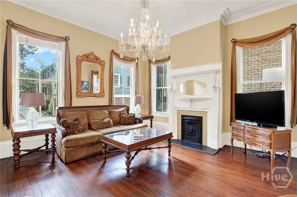 520 E Bryan Street Savannah GA 31401
