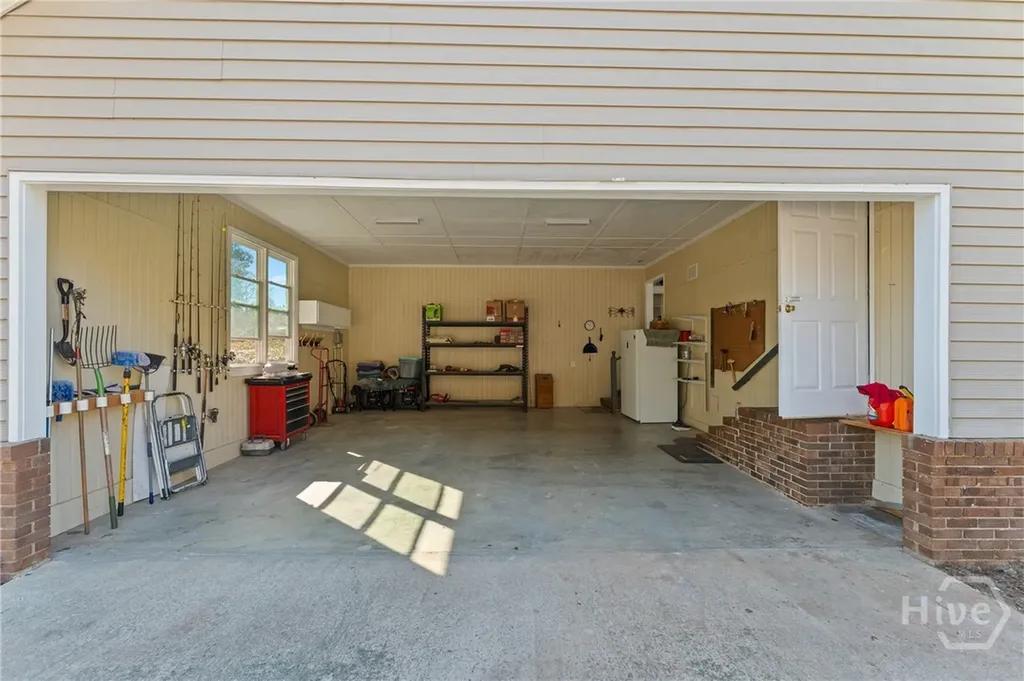 1569 Pond View Road Metter GA 30439