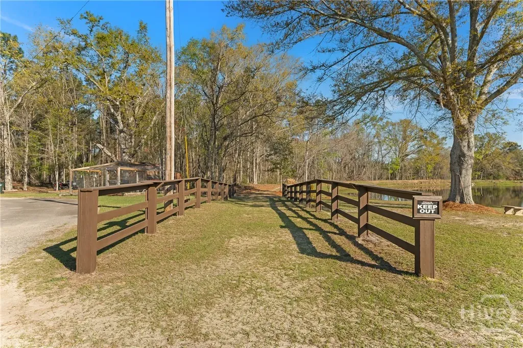 1569 Pond View Road Metter GA 30439