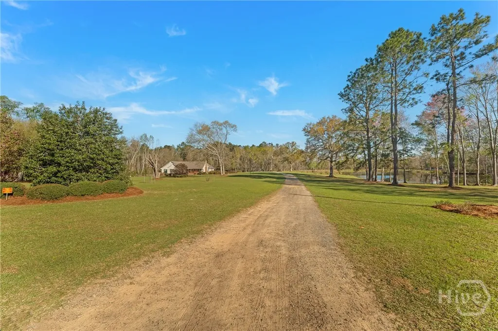 1569 Pond View Road Metter GA 30439