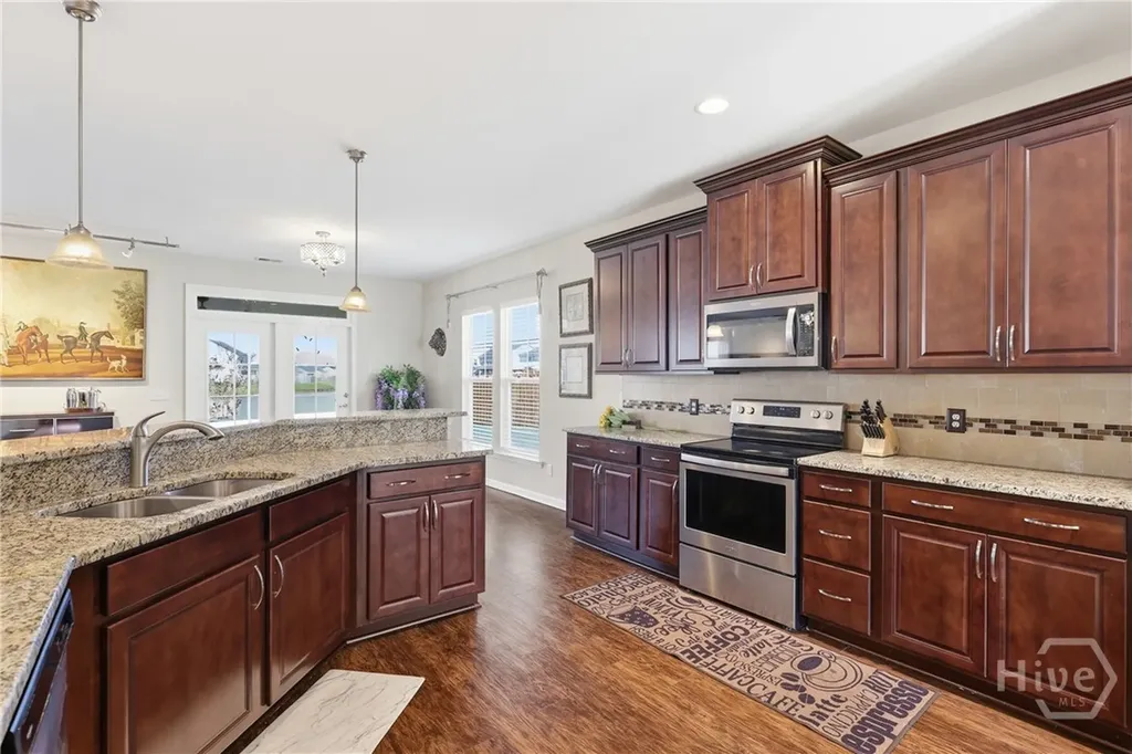 225 Willow Point Circle Savannah GA 31407