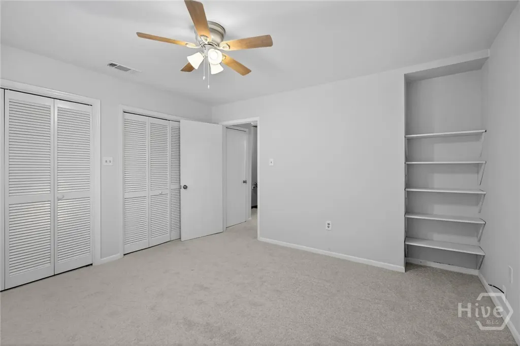 2220 E Victory Drive Savannah GA
