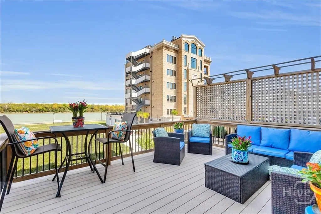 424 Port Street Savannah GA 31401
