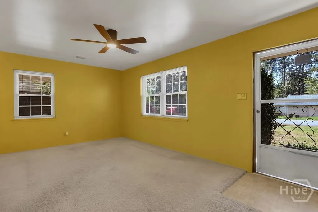 122 Bowman Avenue Savannah GA 31408