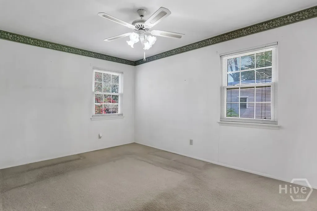122 Bowman Avenue Savannah GA 31408