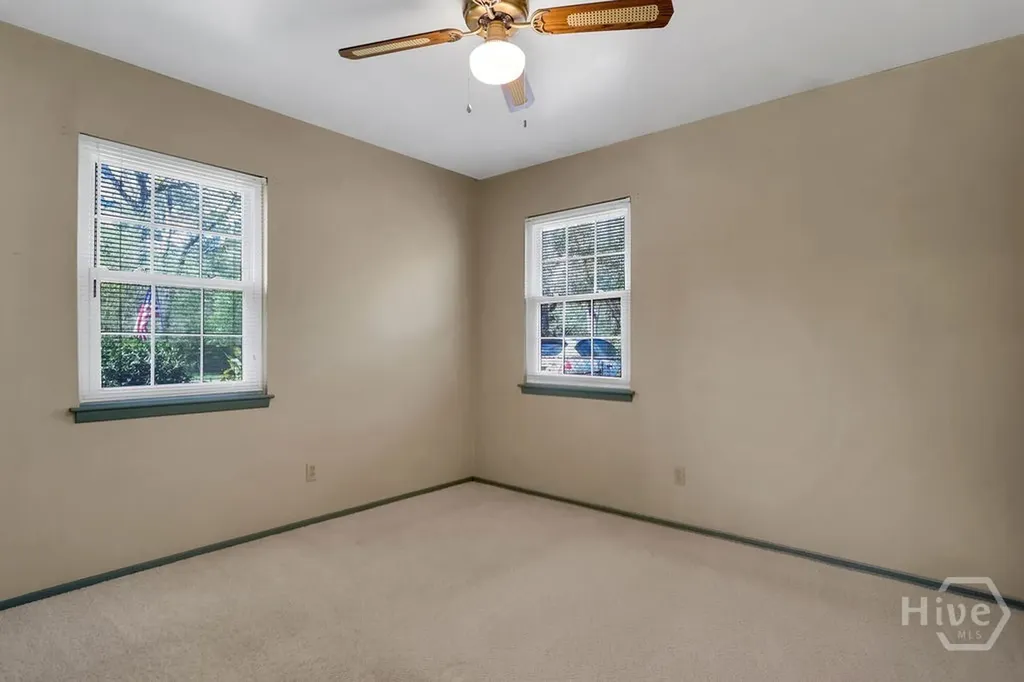 122 Bowman Avenue Savannah GA 31408