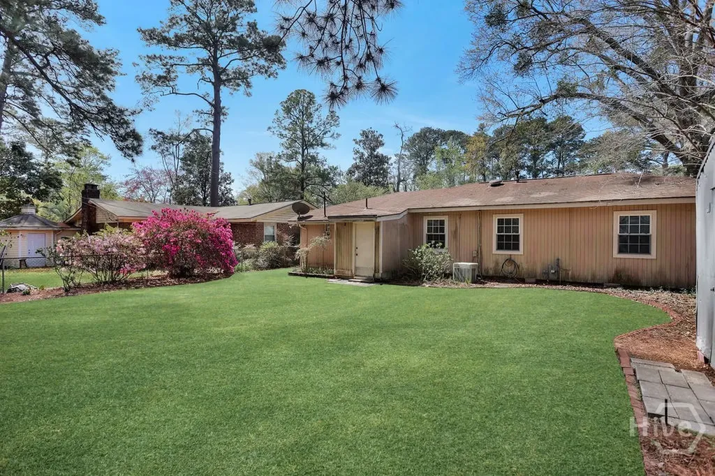 122 Bowman Avenue Savannah GA 31408