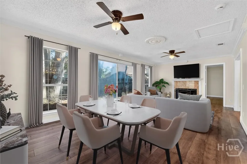 6 English Saddle Court Savannah GA 31406