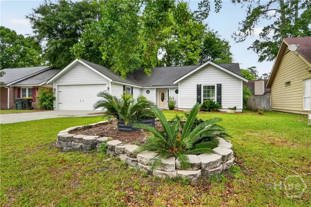 6 English Saddle Court Savannah GA 31406