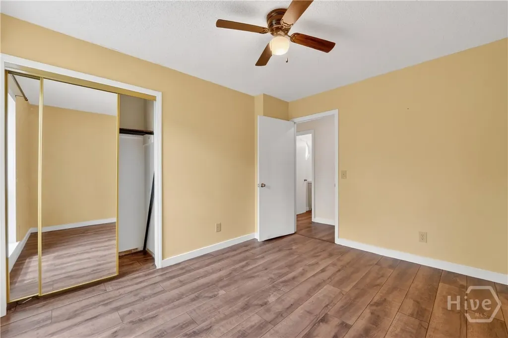 6 English Saddle Court Savannah GA 31406