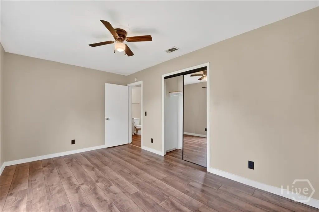 6 English Saddle Court Savannah GA 31406