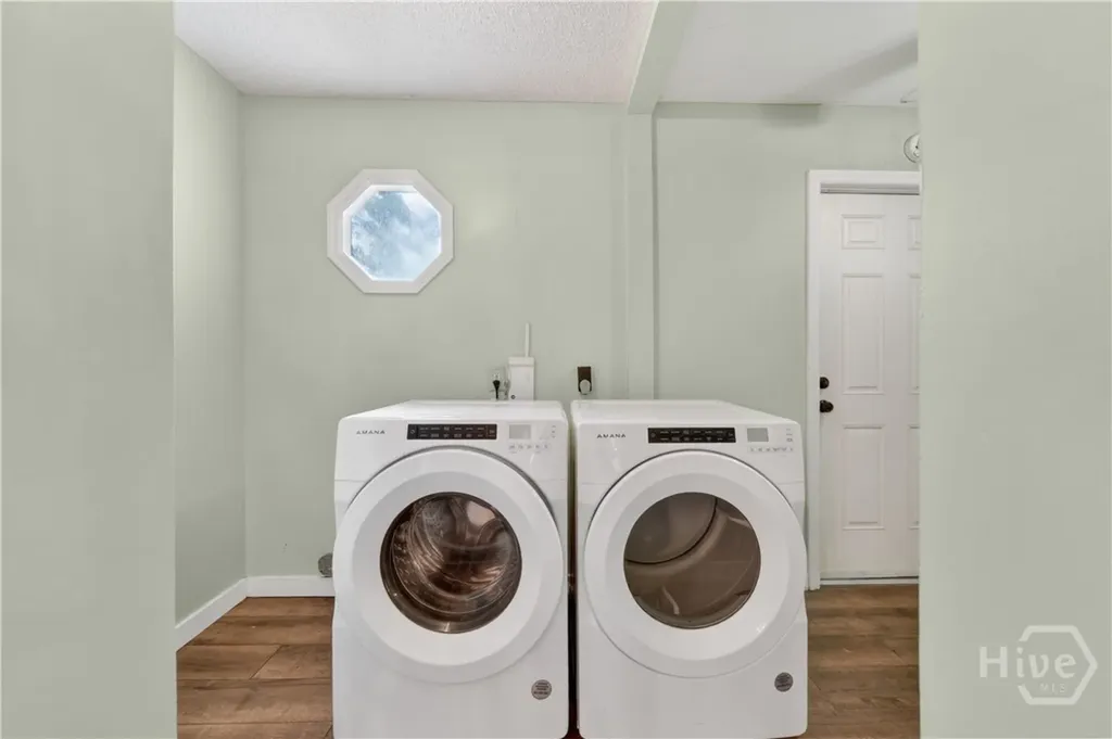 6 English Saddle Court Savannah GA 31406