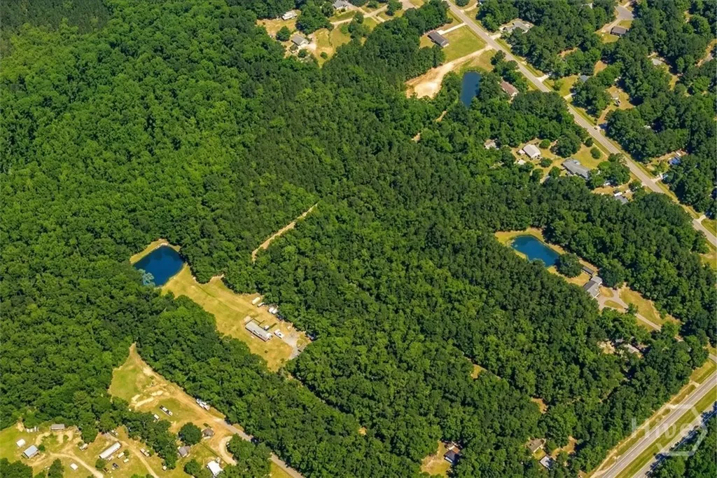 8454 Ga 17 Highway Richmond Hill GA 31324