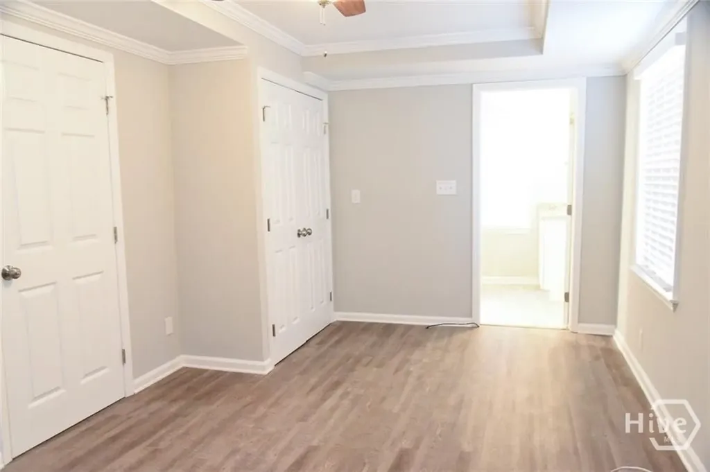 2344 & 2344 1/2 Camelia Court Savannah GA 31404