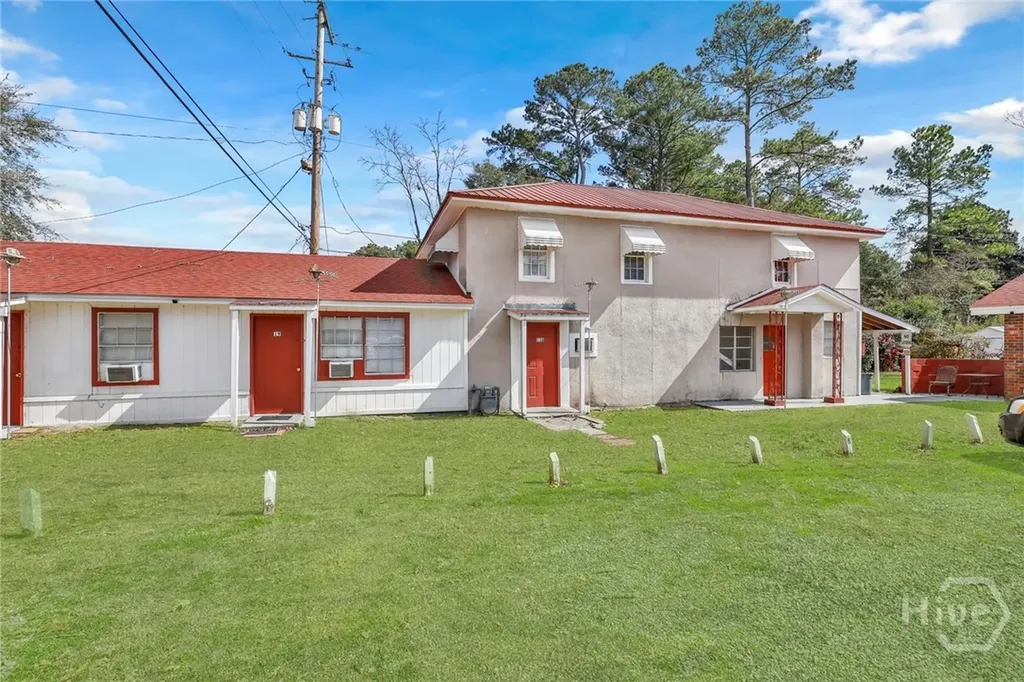 5013 Ogeechee Road Savannah GA 31405