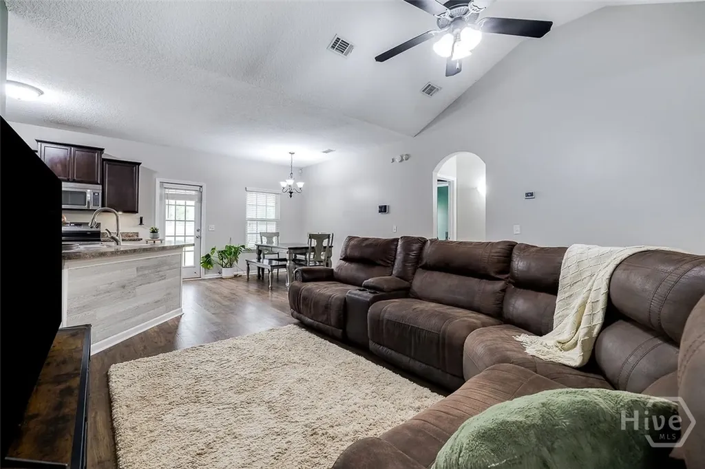 235 Owens Street NE Ludowici GA 31316