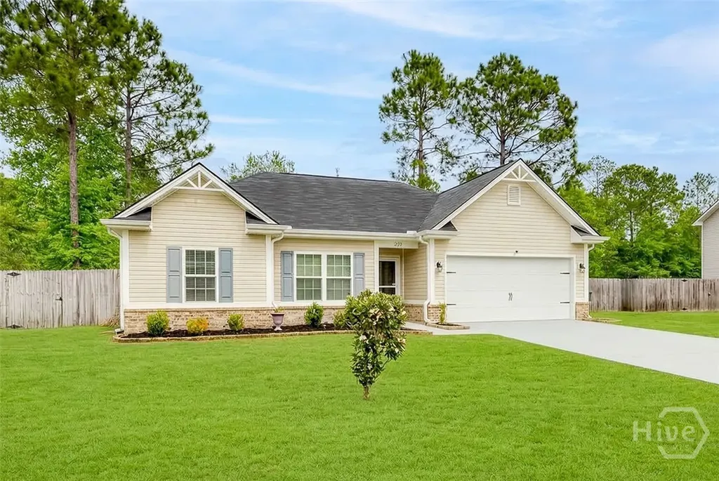 235 Owens Street NE Ludowici GA 31316