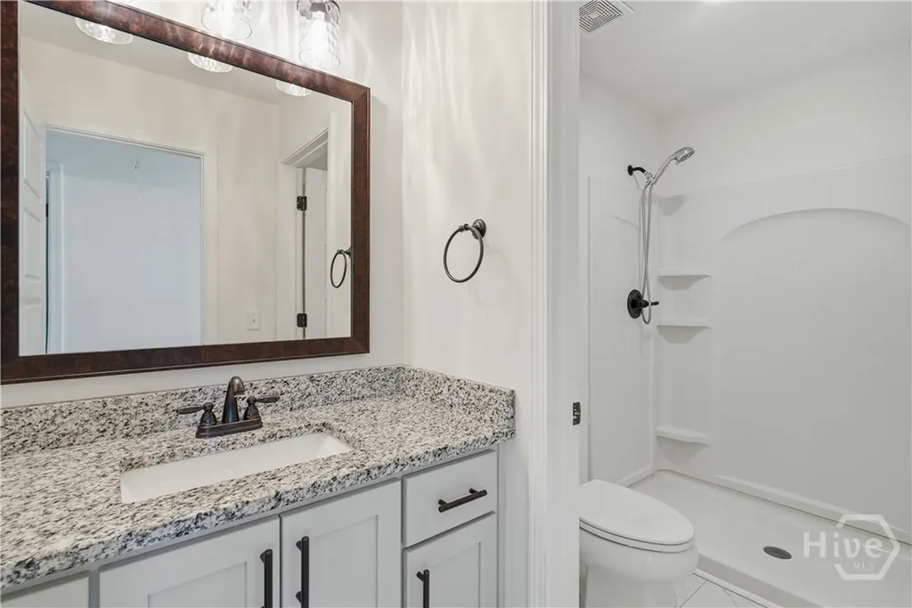 9 Palmer Place Lane NE Ludowici GA 31316