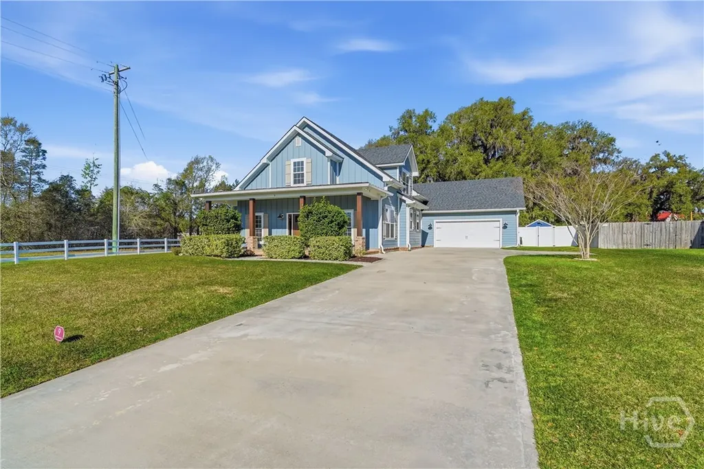 9 Palmer Place Lane NE Ludowici GA 31316