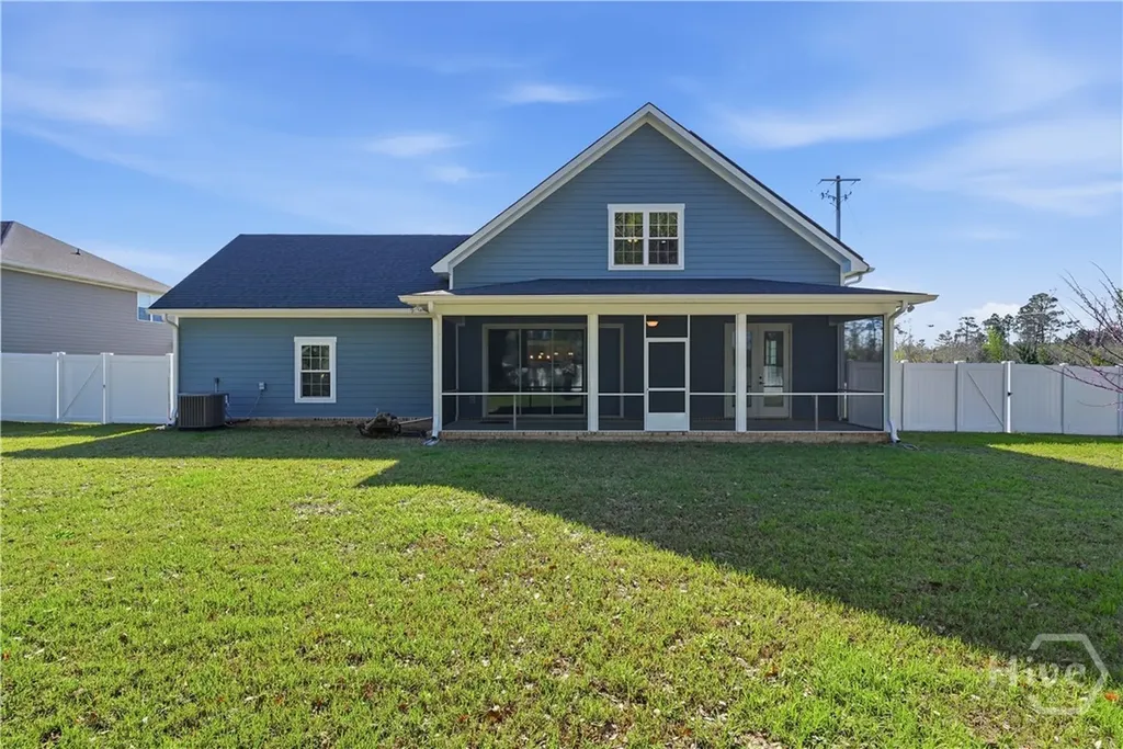 9 Palmer Place Lane NE Ludowici GA 31316