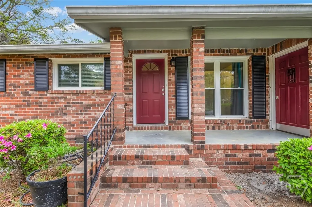402 N Sangrena Drive Pooler GA 31322
