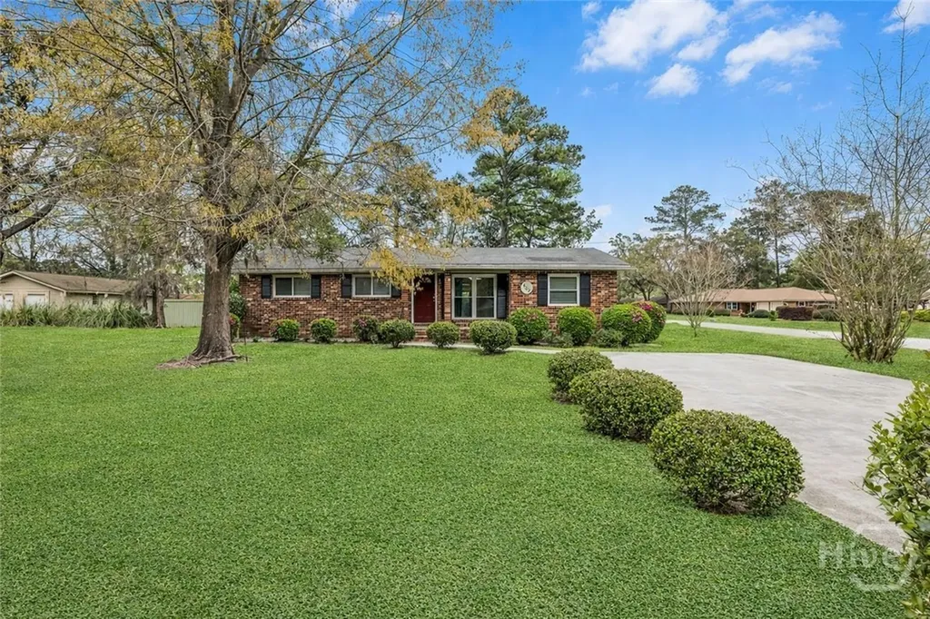 402 N Sangrena Drive Pooler GA 31322