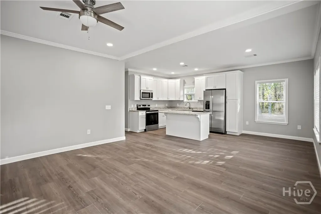 16 SW Pear Street Ludowici GA 31316